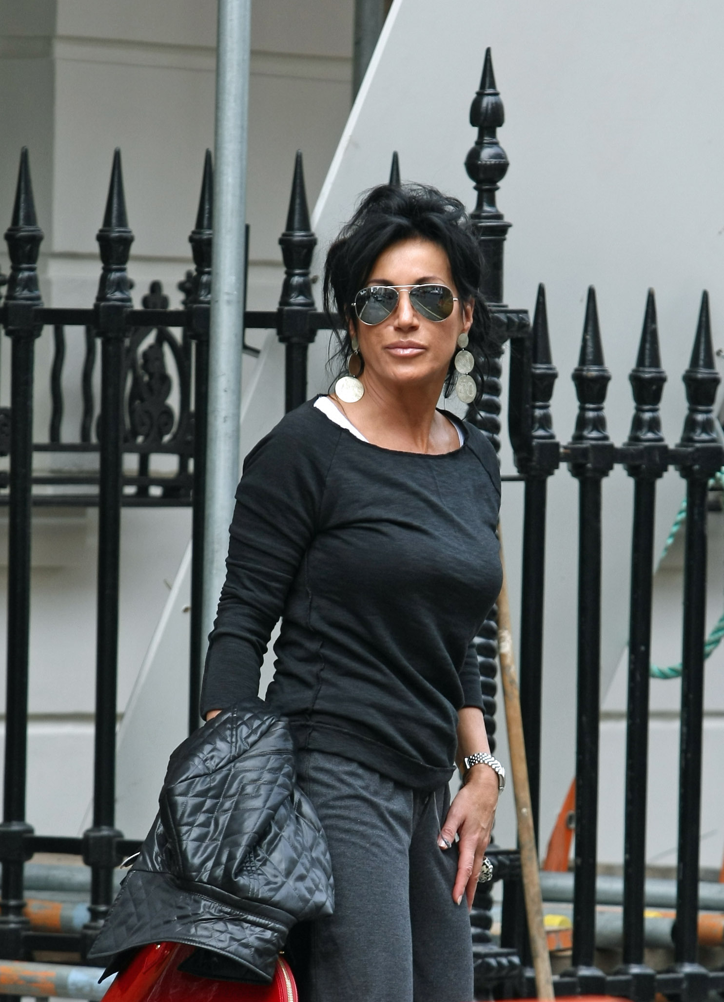 Nancy Dell'Olio is seen leaving a medical building on Harley Street | Picture 101277